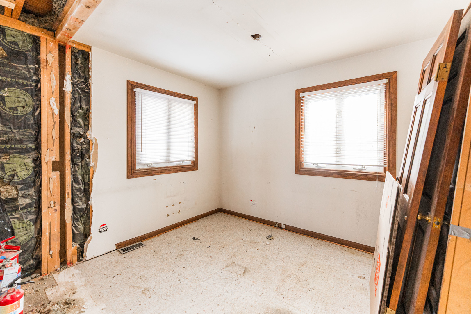 205 Pinecroft Drive Property Photo 14