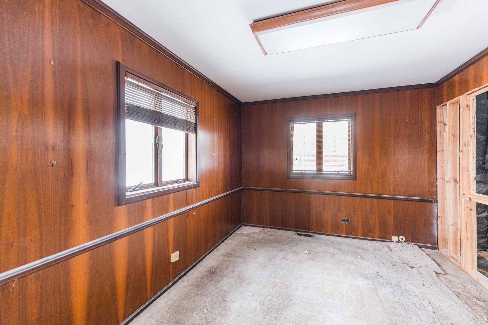 205 Pinecroft Drive Property Photo 17