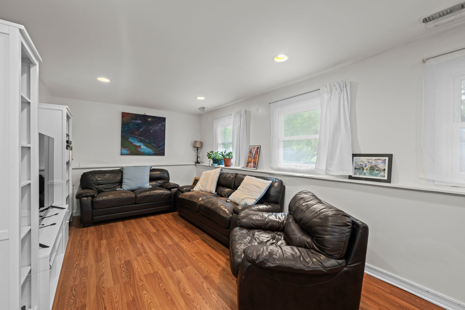 600 Thompson Boulevard Property Photo 8