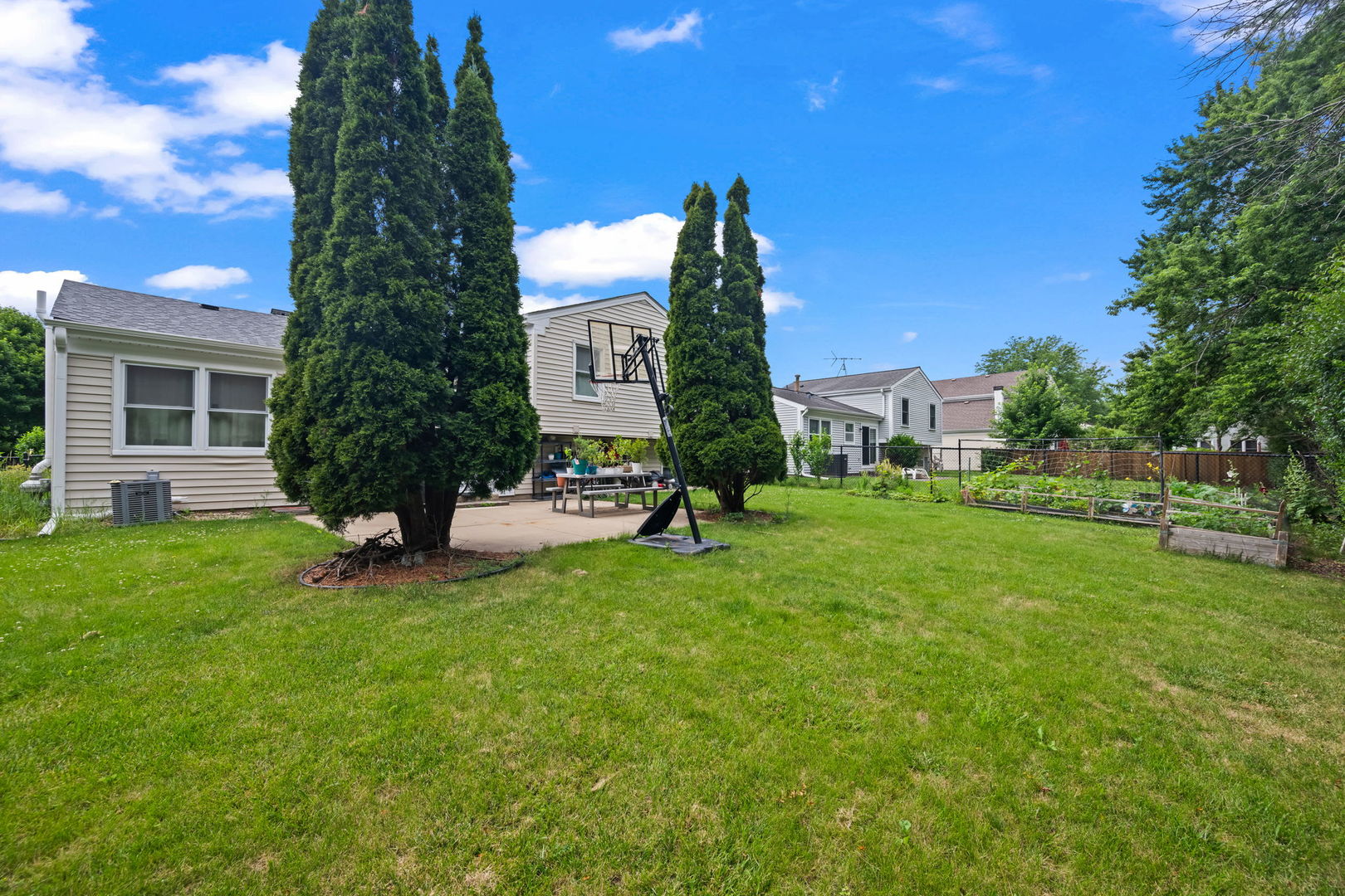600 Thompson Boulevard Property Photo 16