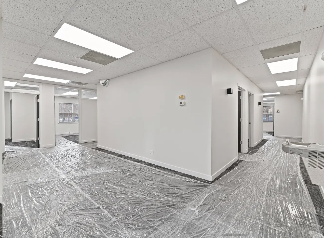 715 E Irving Park Road Property Photo 2