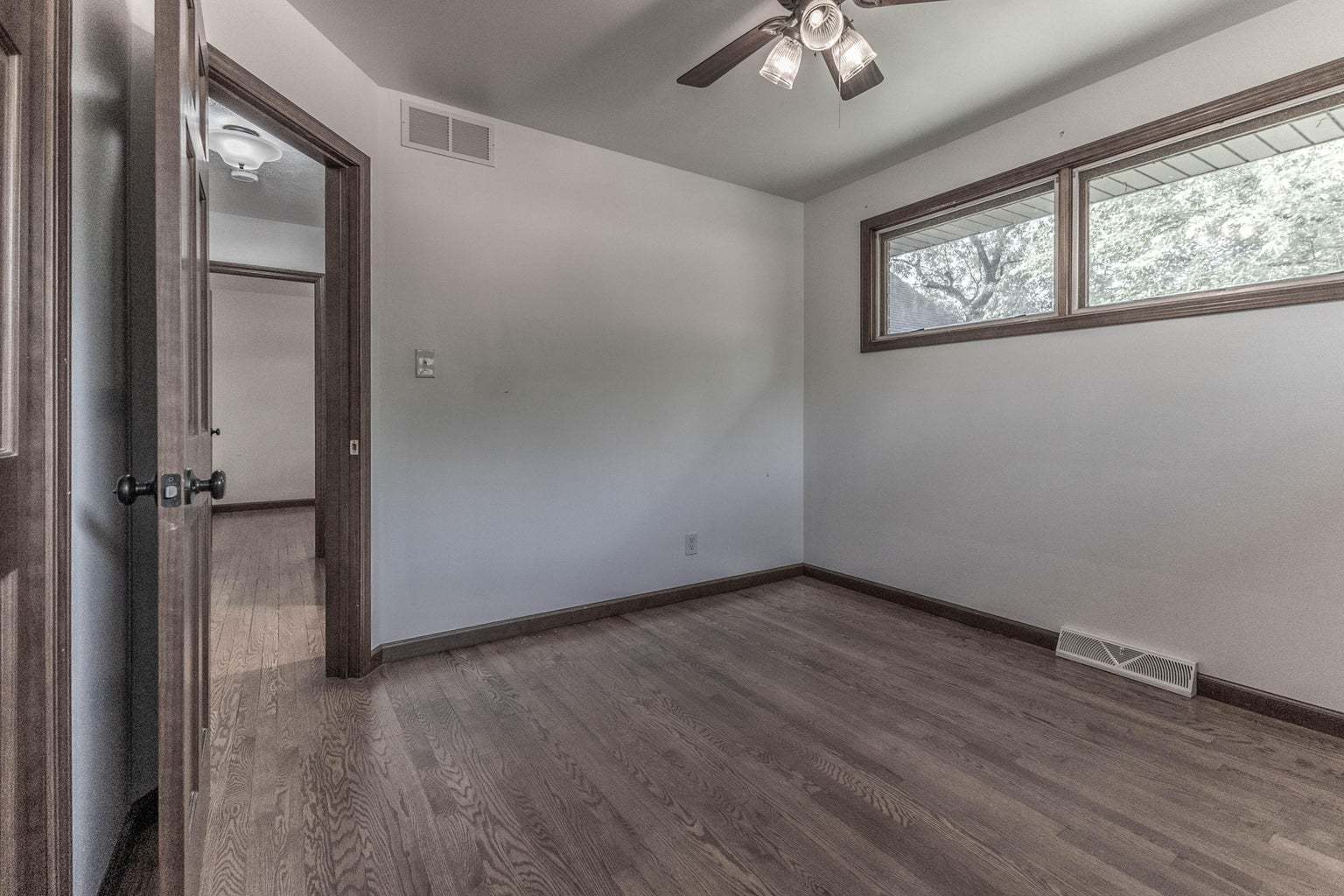 8223 Maple Avenue Property Photo 24