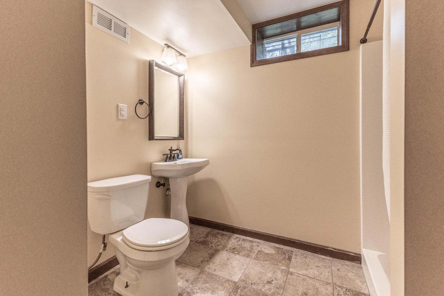8223 Maple Avenue Property Photo 25