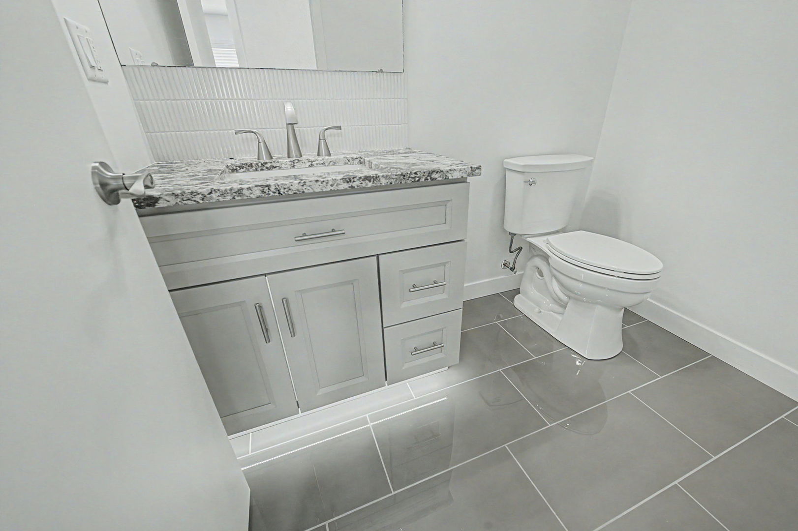 402 Boggess Street Property Photo 13