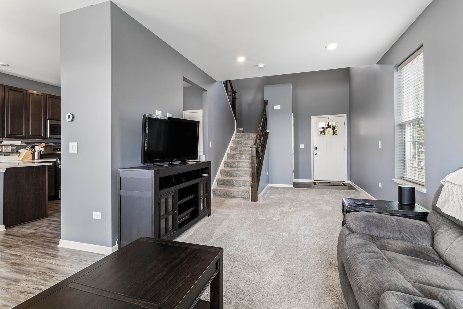 24813 Mccormick Way Property Photo 4