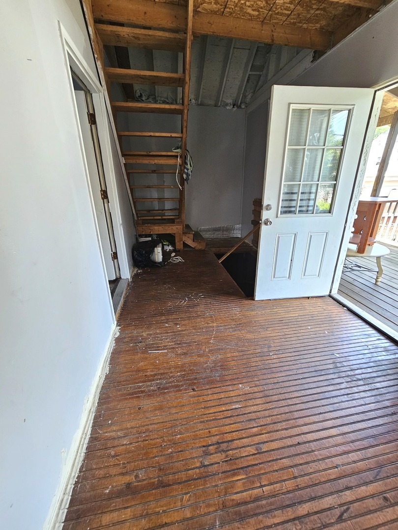 2840 W 23rd Place Property Photo 16