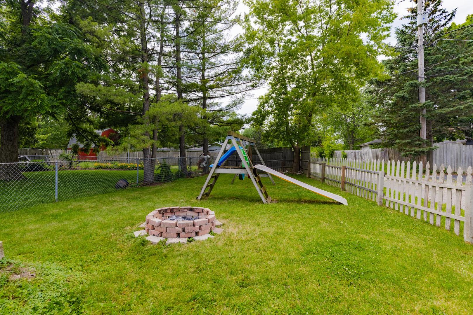 1904 Ezra Avenue Property Photo 16