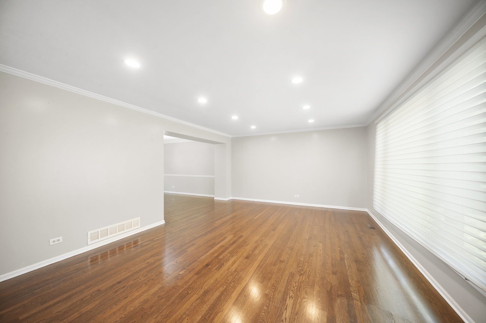 310 Chesterfield Lane Property Photo 4