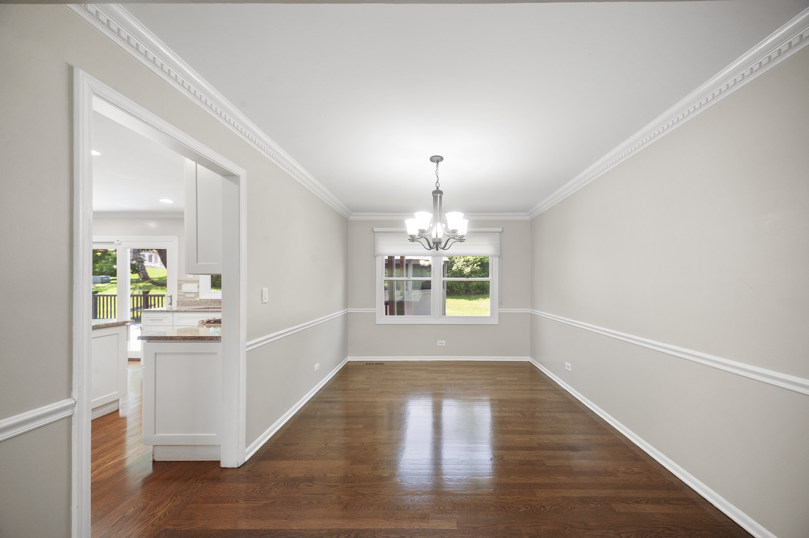 310 Chesterfield Lane Property Photo 6