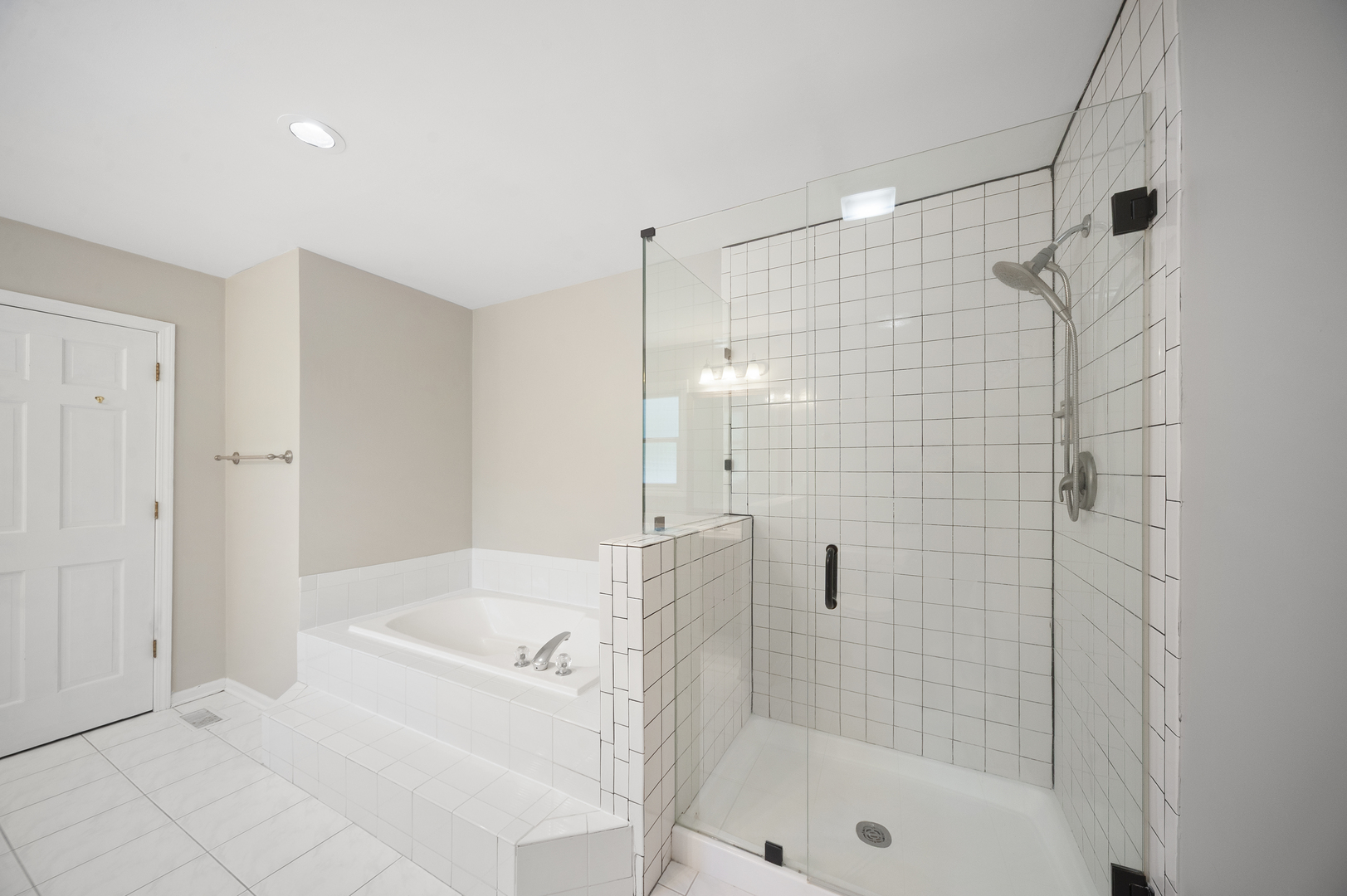 310 Chesterfield Lane Property Photo 29