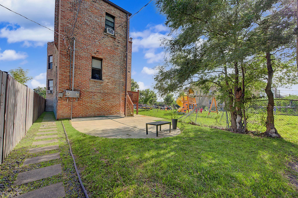 3416 W Jackson Boulevard Property Photo 5