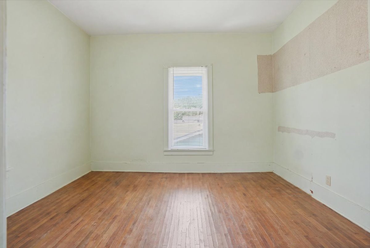 500 N Pearl Street Property Photo 27