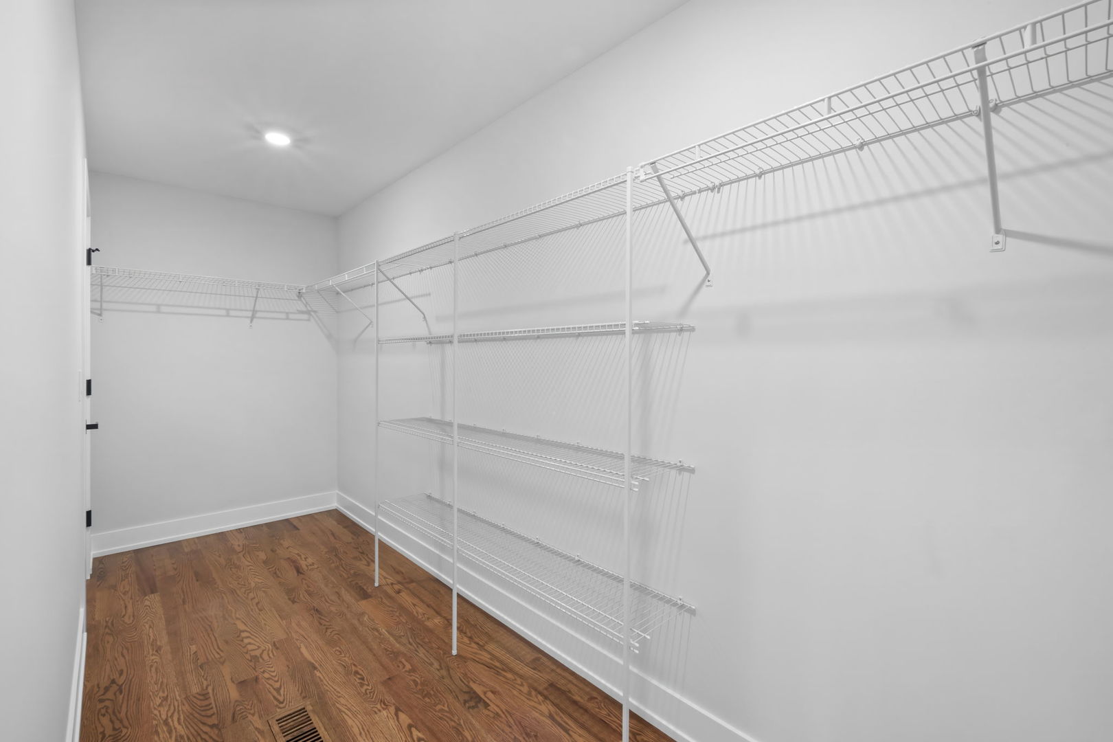 7610 W 60th Place Property Photo 12