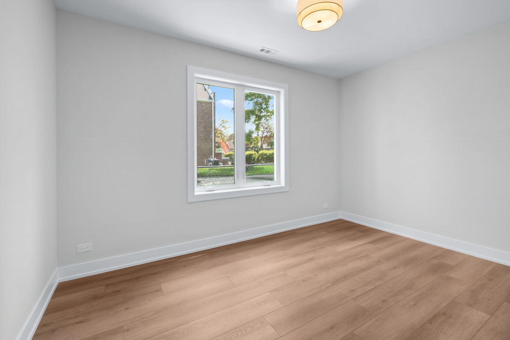 7610 W 60th Place Property Photo 15