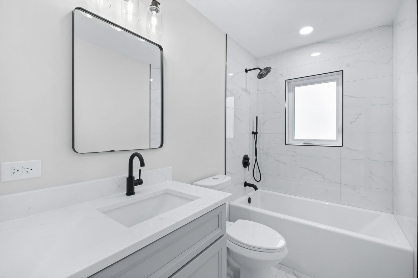 7610 W 60th Place Property Photo 19