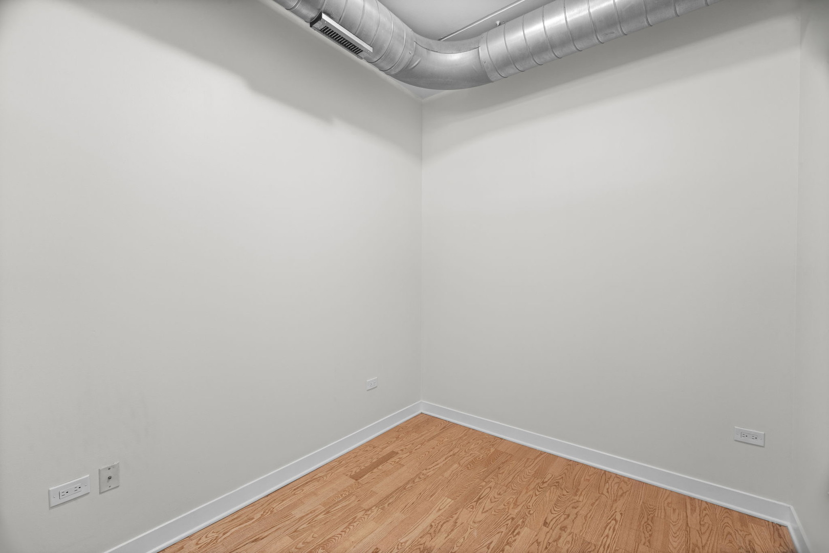 650 W Wayman Street 402c Property Photo 6