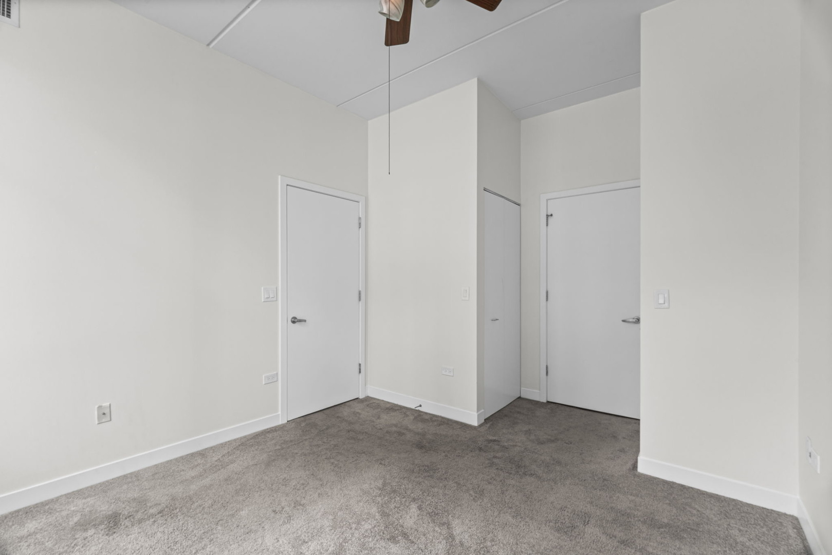650 W Wayman Street 402c Property Photo 8