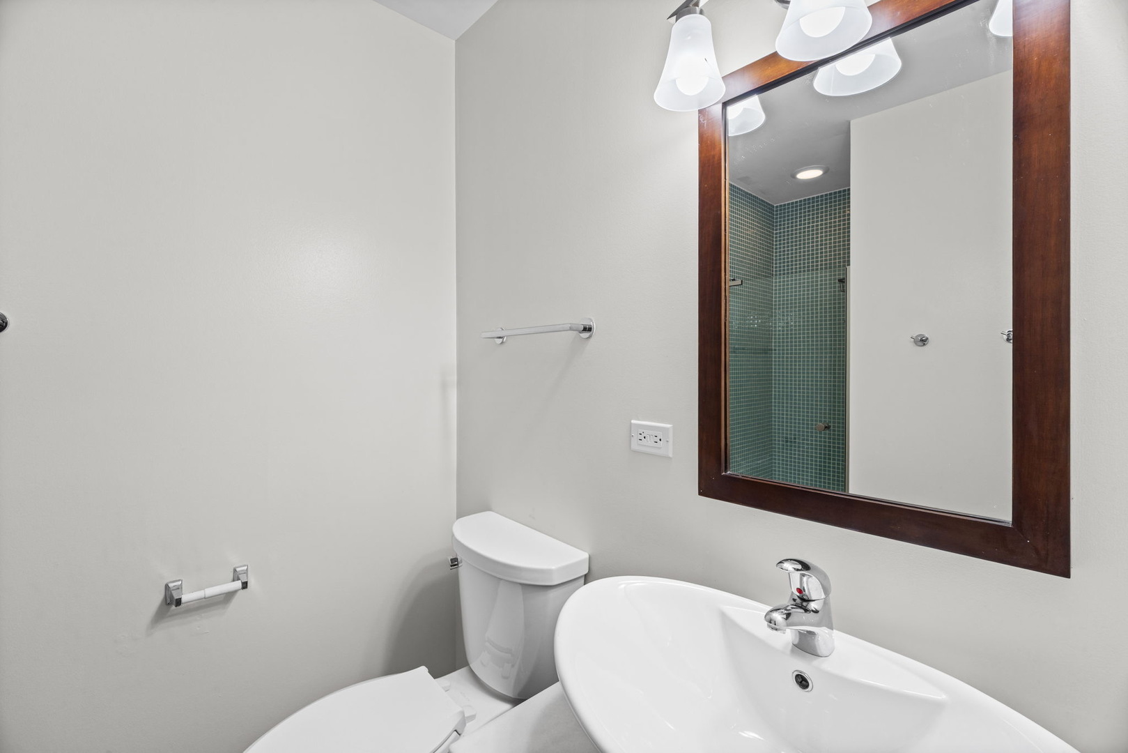 650 W Wayman Street 402c Property Photo 9