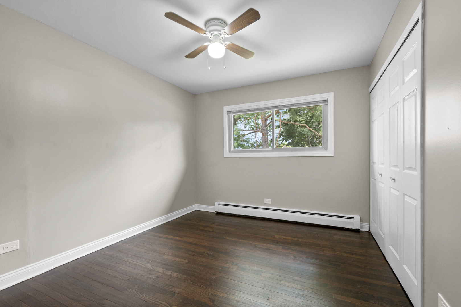 9562 Park Lane 2i Property Photo 12