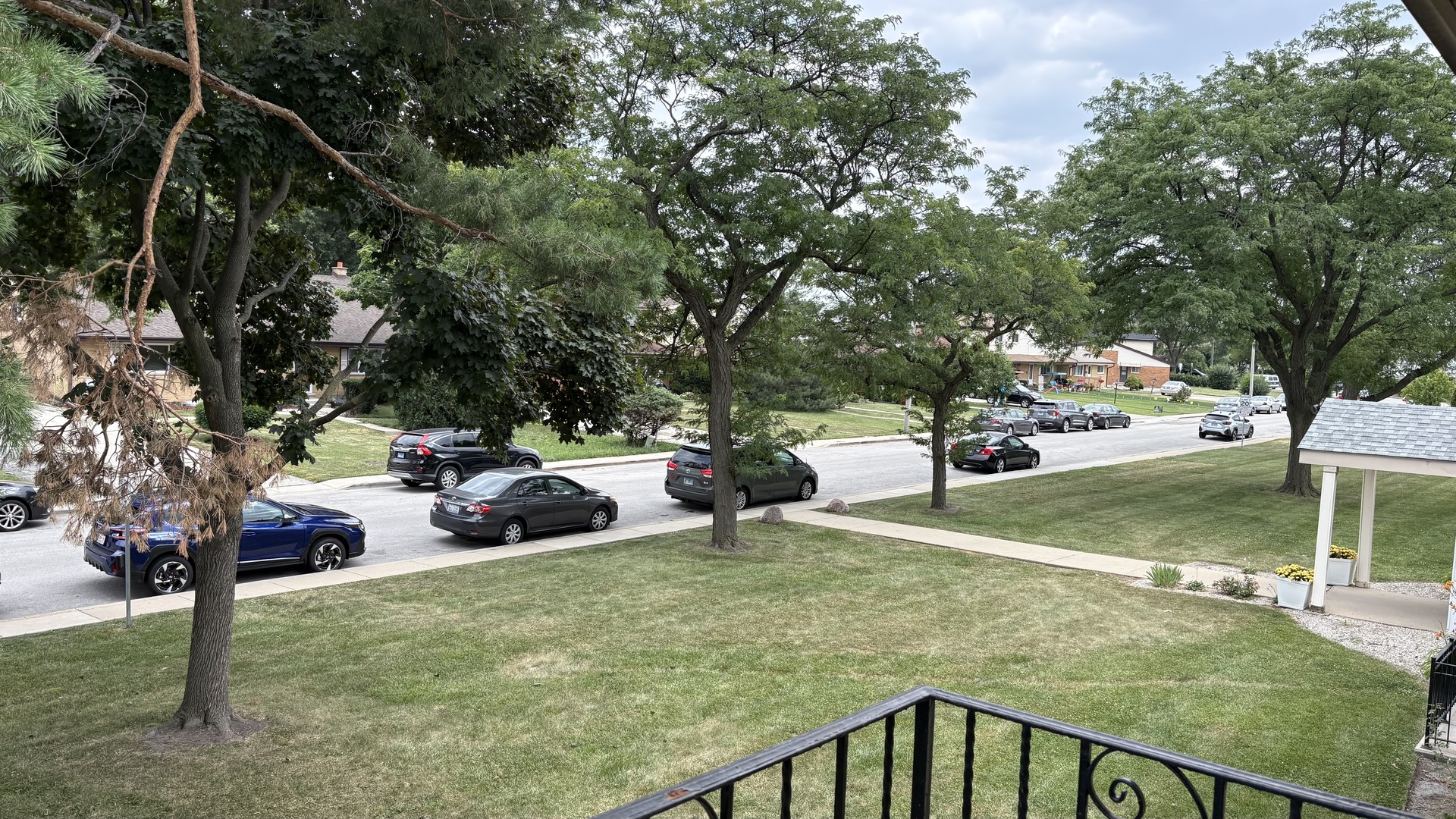 9562 Park Lane 2i Property Photo 14