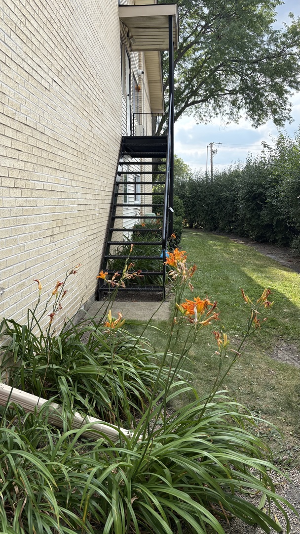 9562 Park Lane 2i Property Photo 16