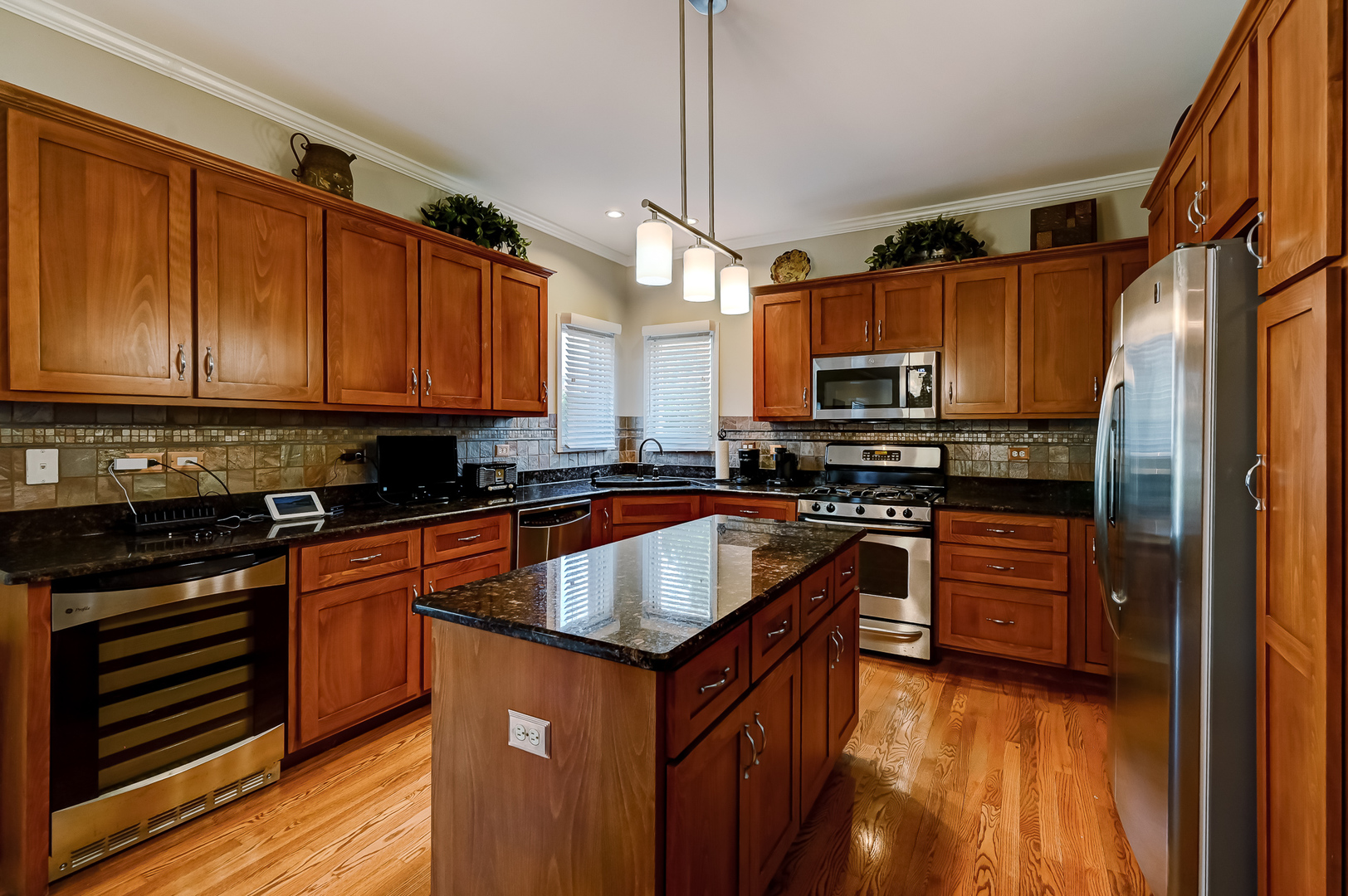 1720 Tower Hill Drive Property Photo 6