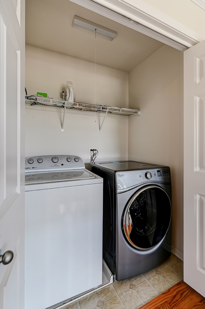 1720 Tower Hill Drive Property Photo 18