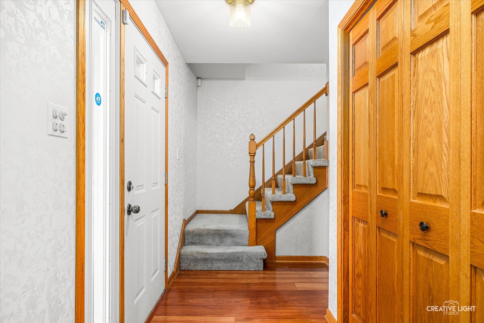 2277 Ridgewood Road Property Photo 4