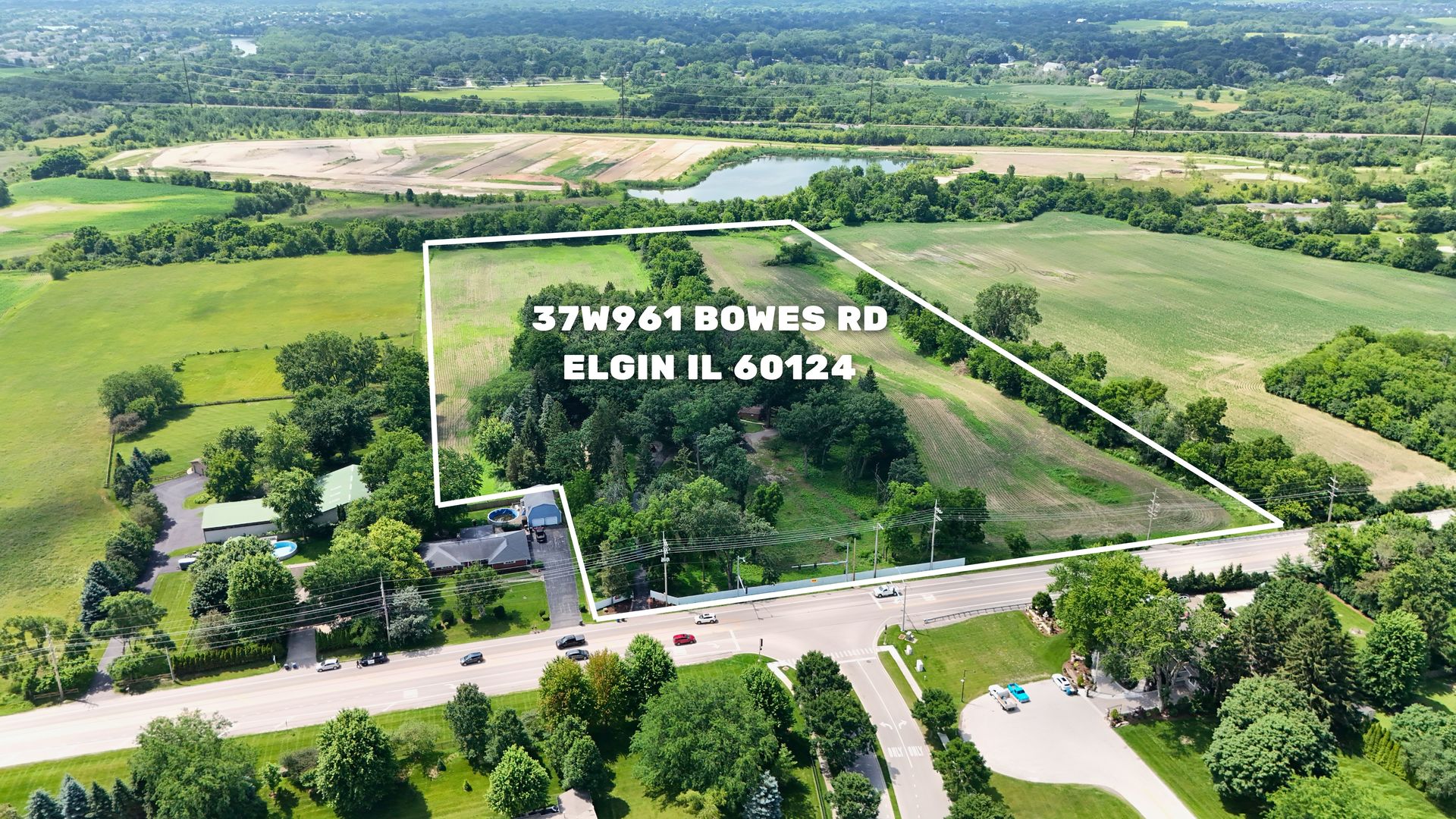 37w961 Bowes Road Property Photo 5