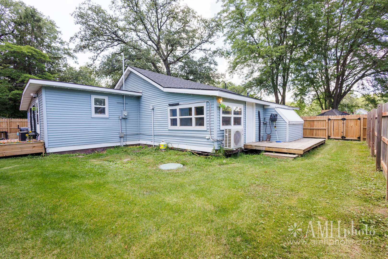 2 Elmwood Avenue Property Photo 33