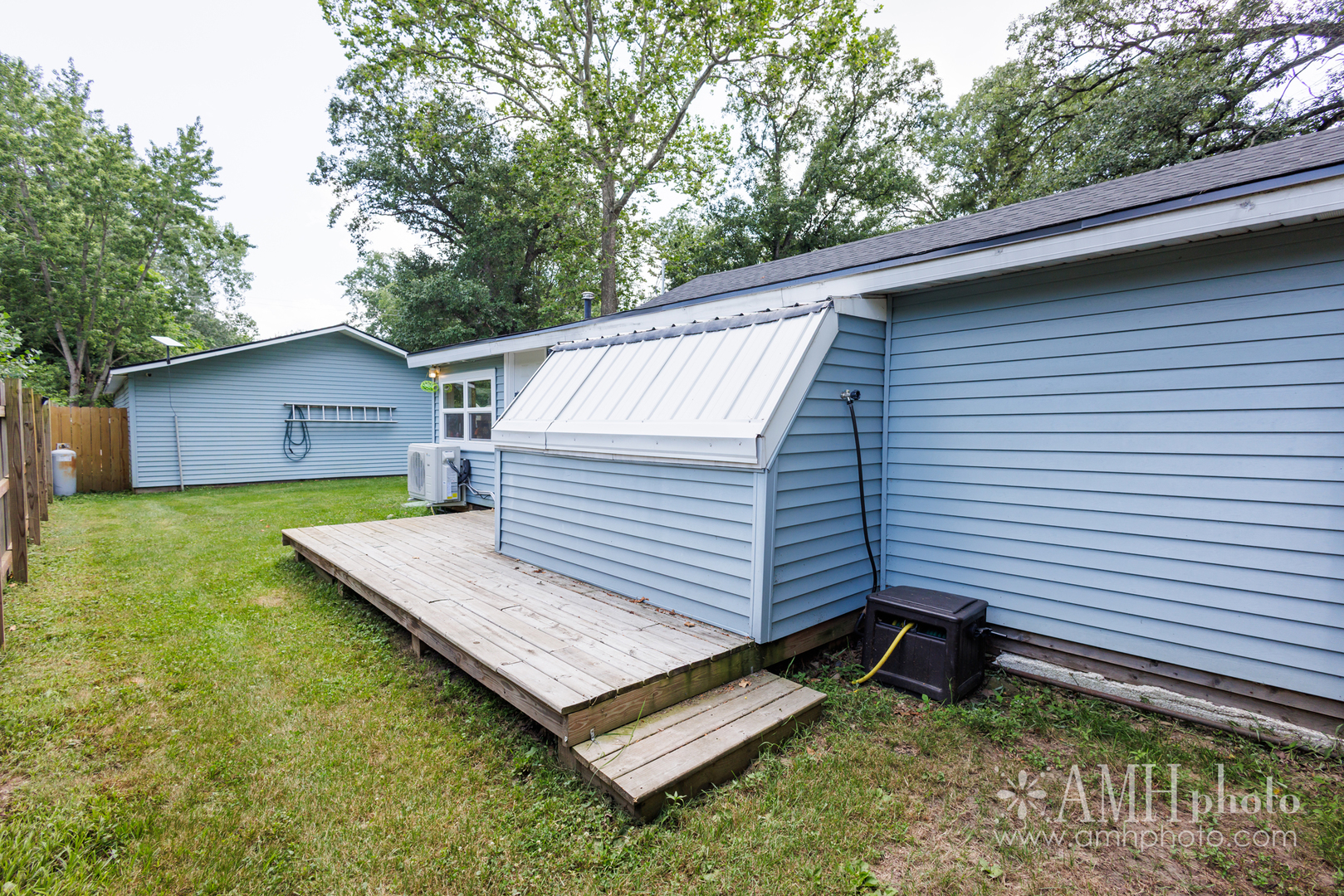 2 Elmwood Avenue Property Photo 34
