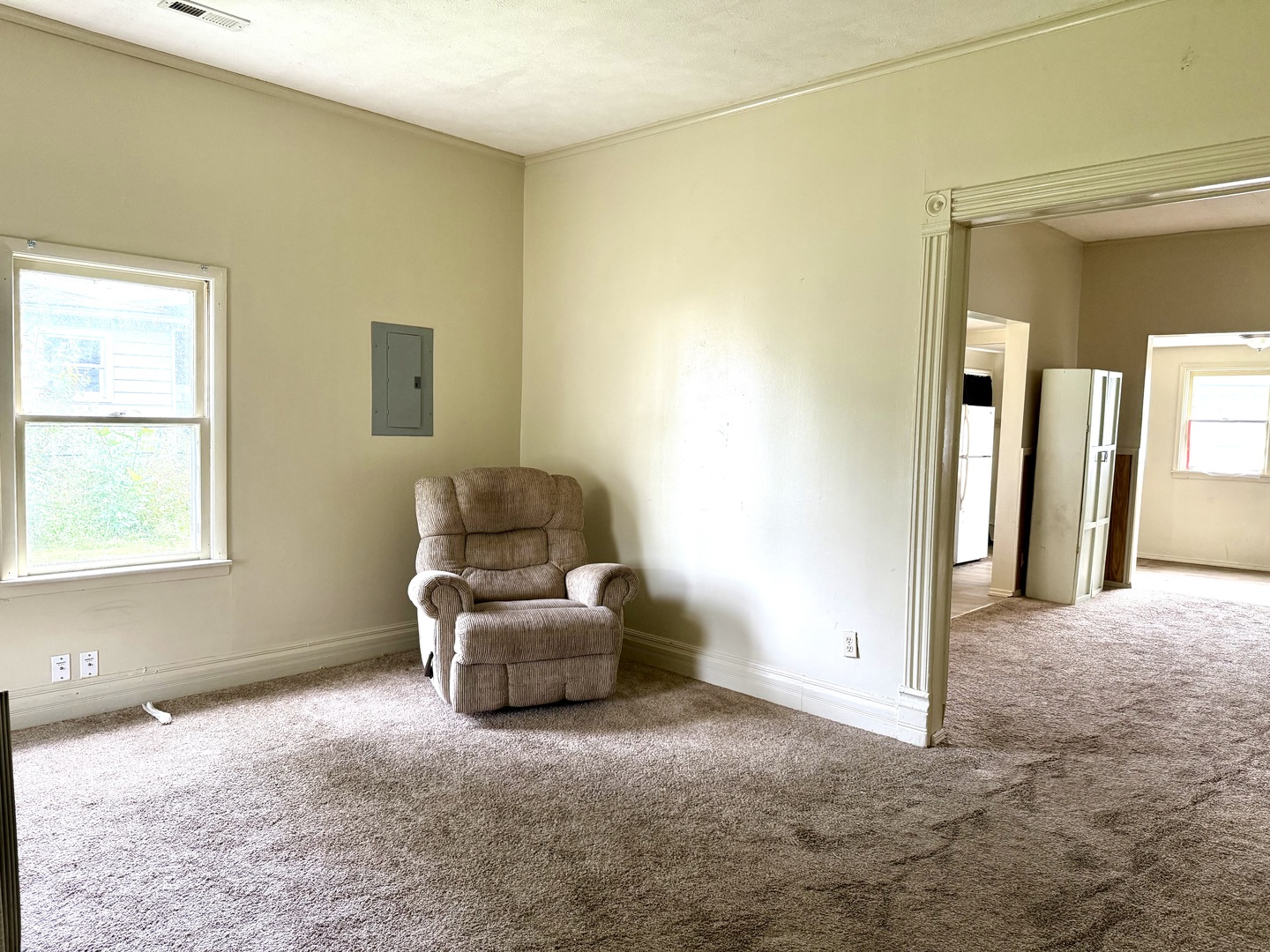 707 N Monroe Street Property Photo 3