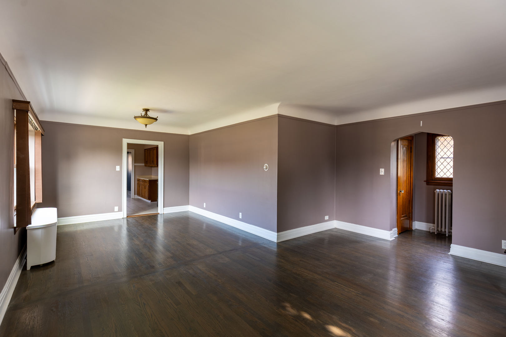 2246 Clinton Avenue Property Photo 6