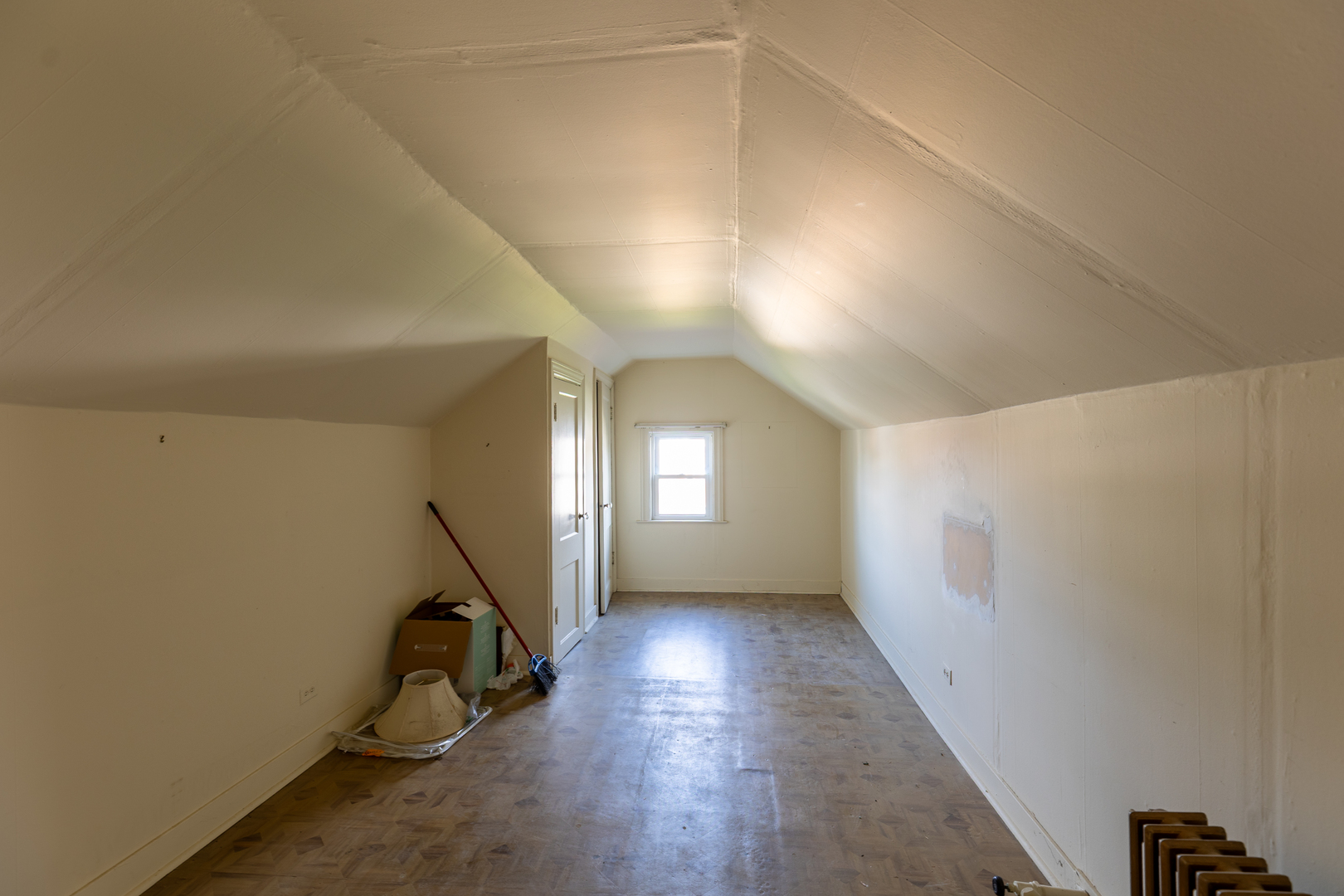 2246 Clinton Avenue Property Photo 24