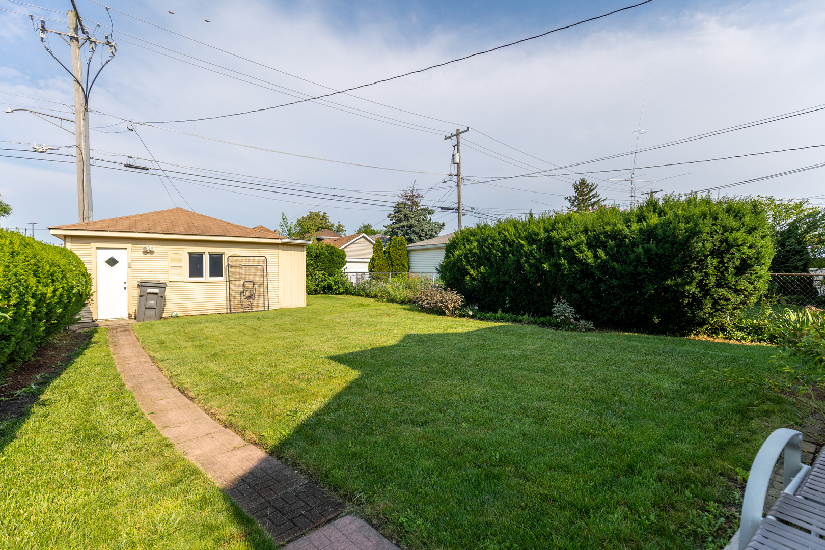 2246 Clinton Avenue Property Photo 25