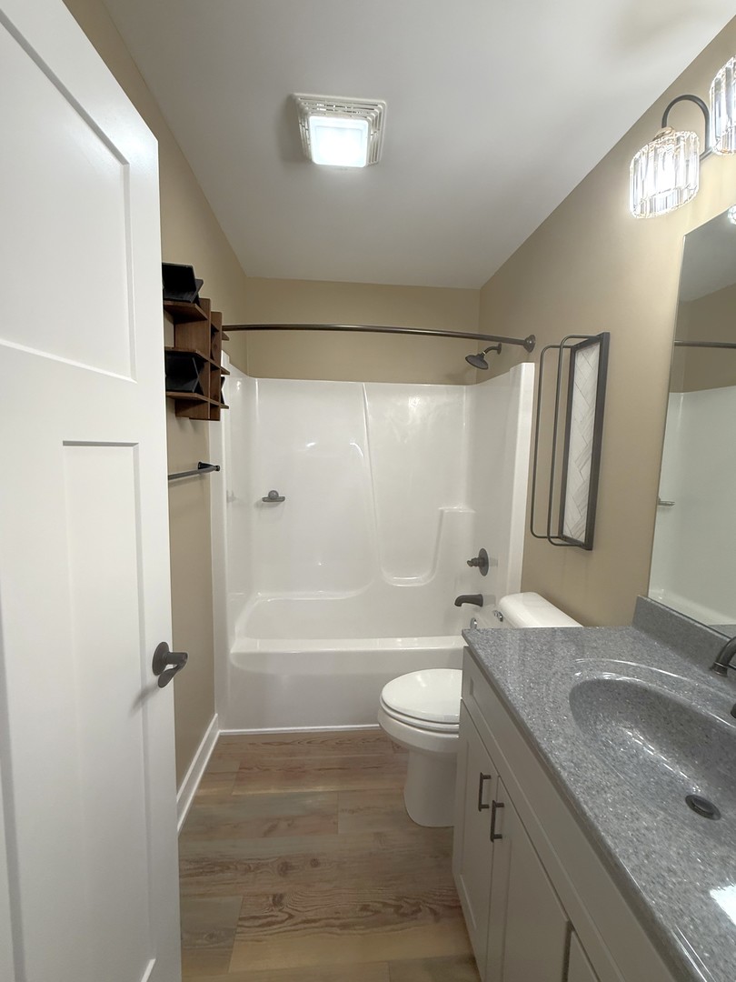 840 Pheasant Run 840 Property Photo 16