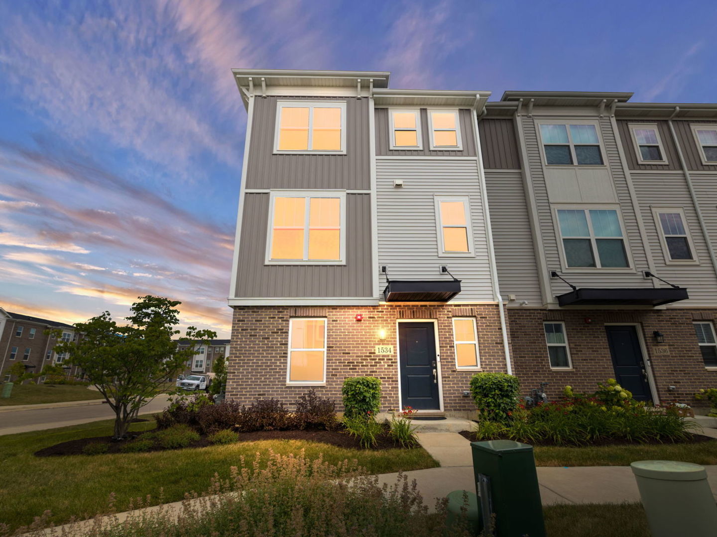 1534 Slade Way Property Photo 1