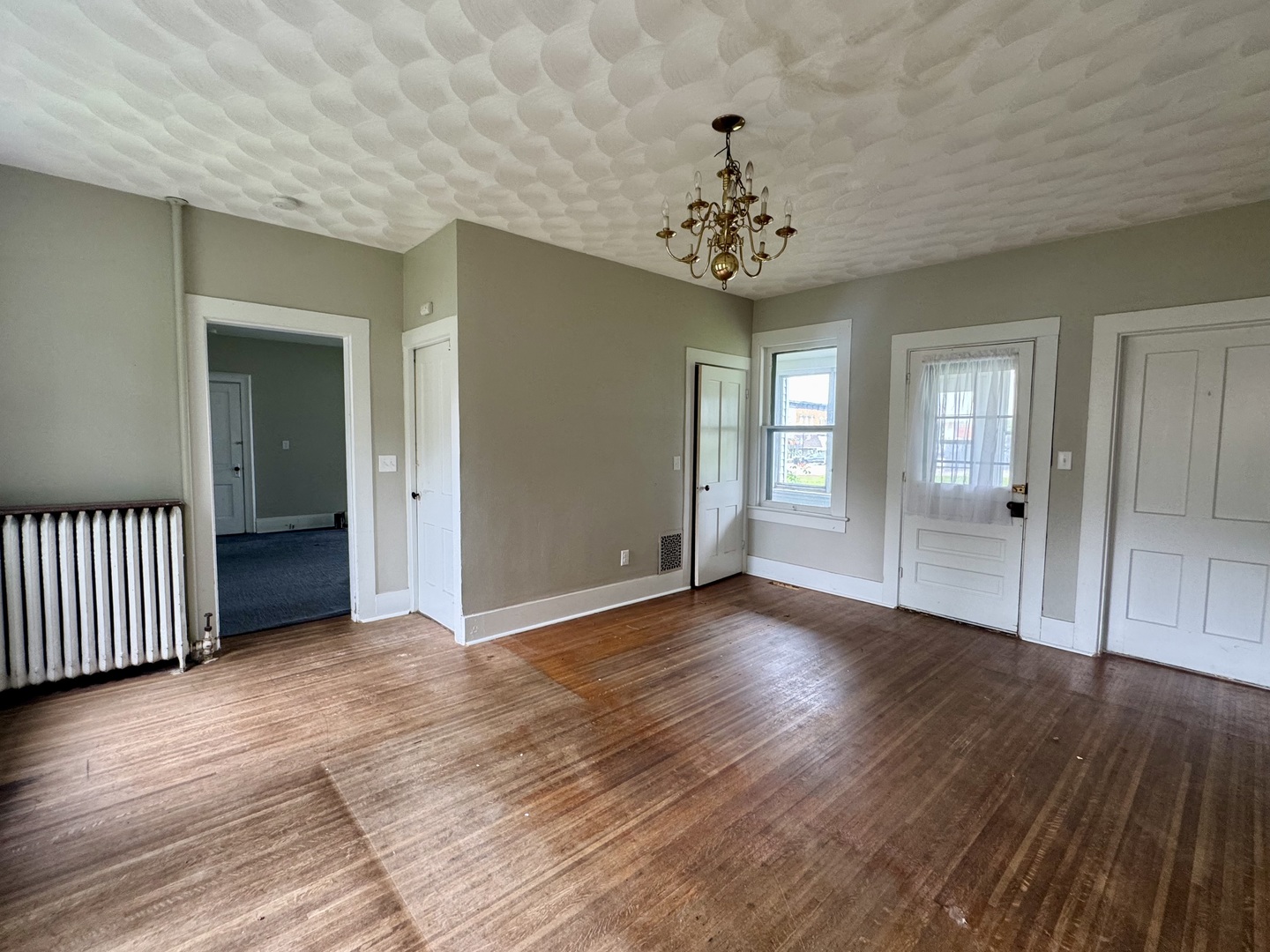 204 S Main Street Property Photo 15
