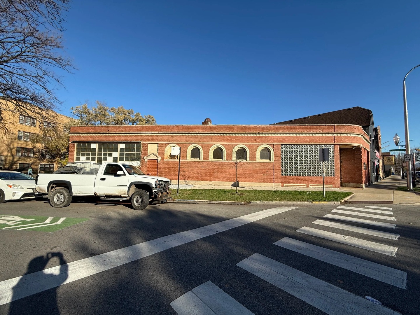 4271 N Elston Avenue Property Photo 2