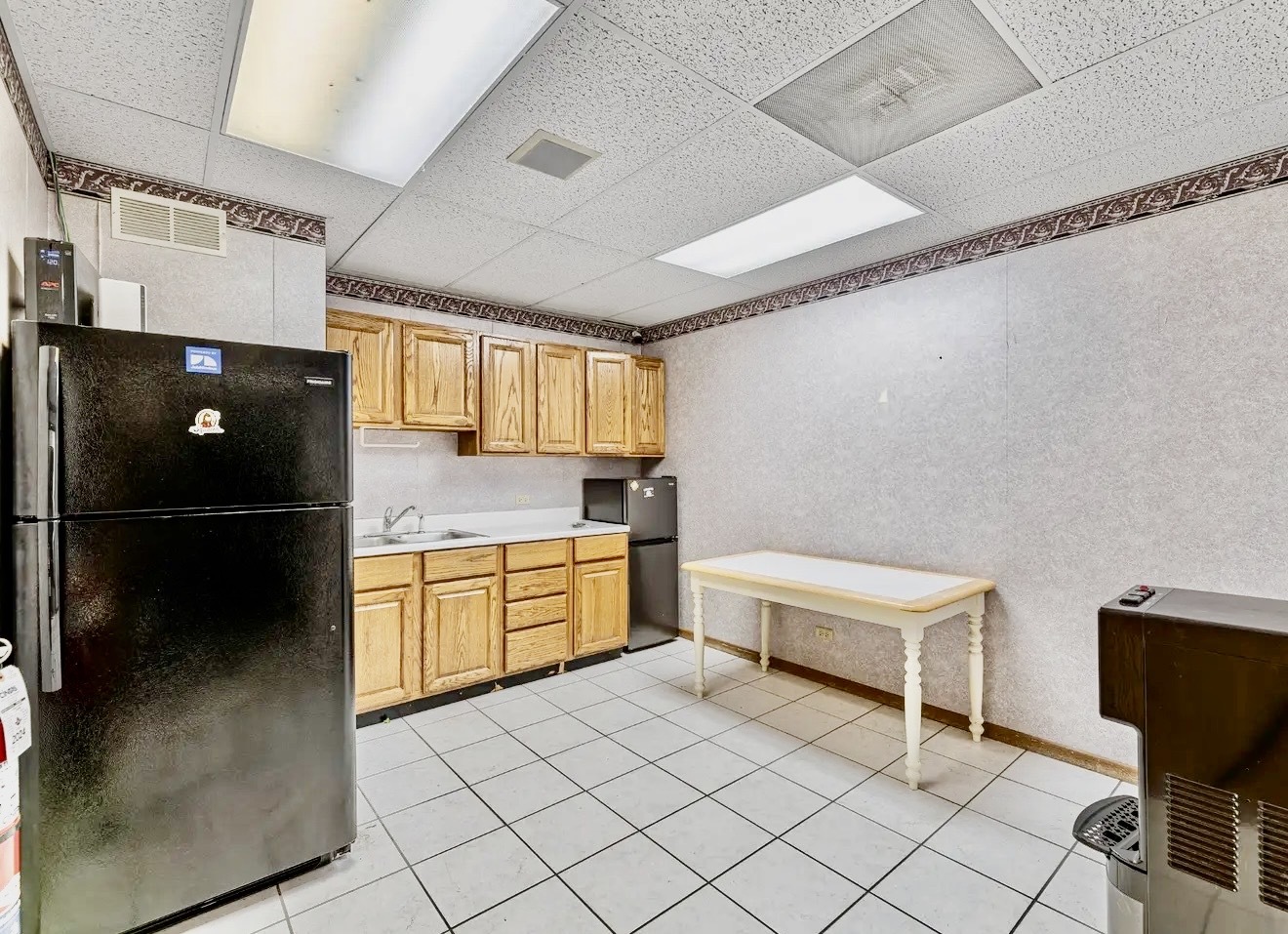 1937 Wright Boulevard C Property Photo 8