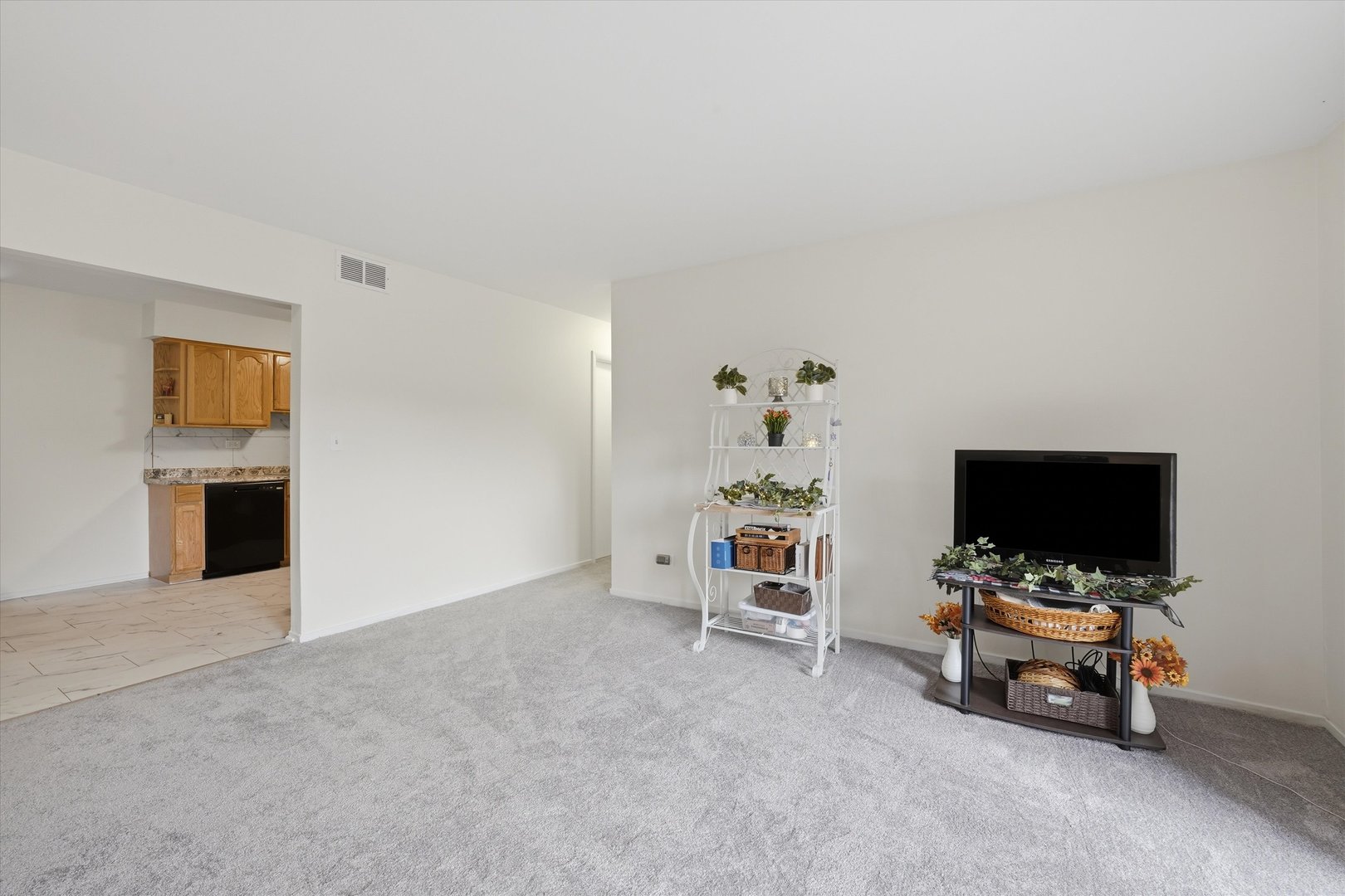 112 Mullingar Court 1d Property Photo 6