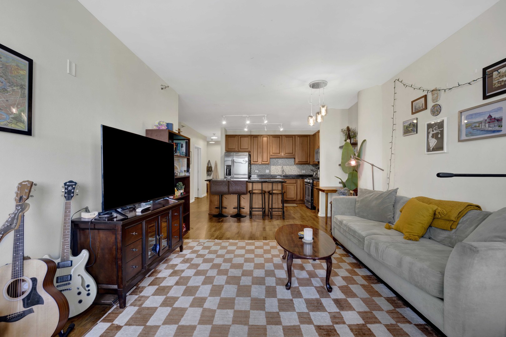 1255 S State Street 1008 Property Photo 4