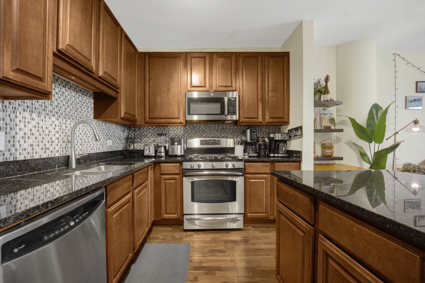 1255 S State Street 1008 Property Photo 5