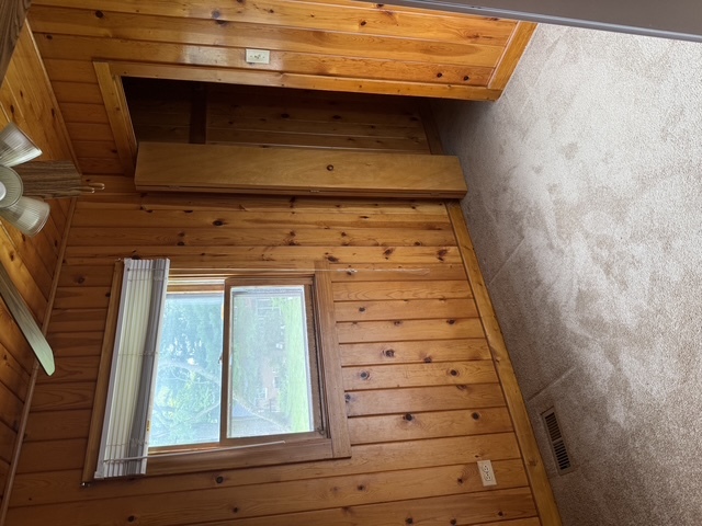 4705 W Shore Drive Property Photo 4
