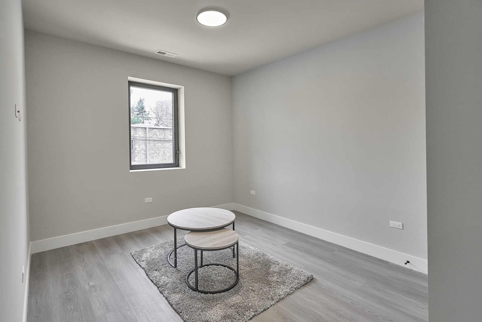 451 E Pershing Avenue 307 Property Photo 20