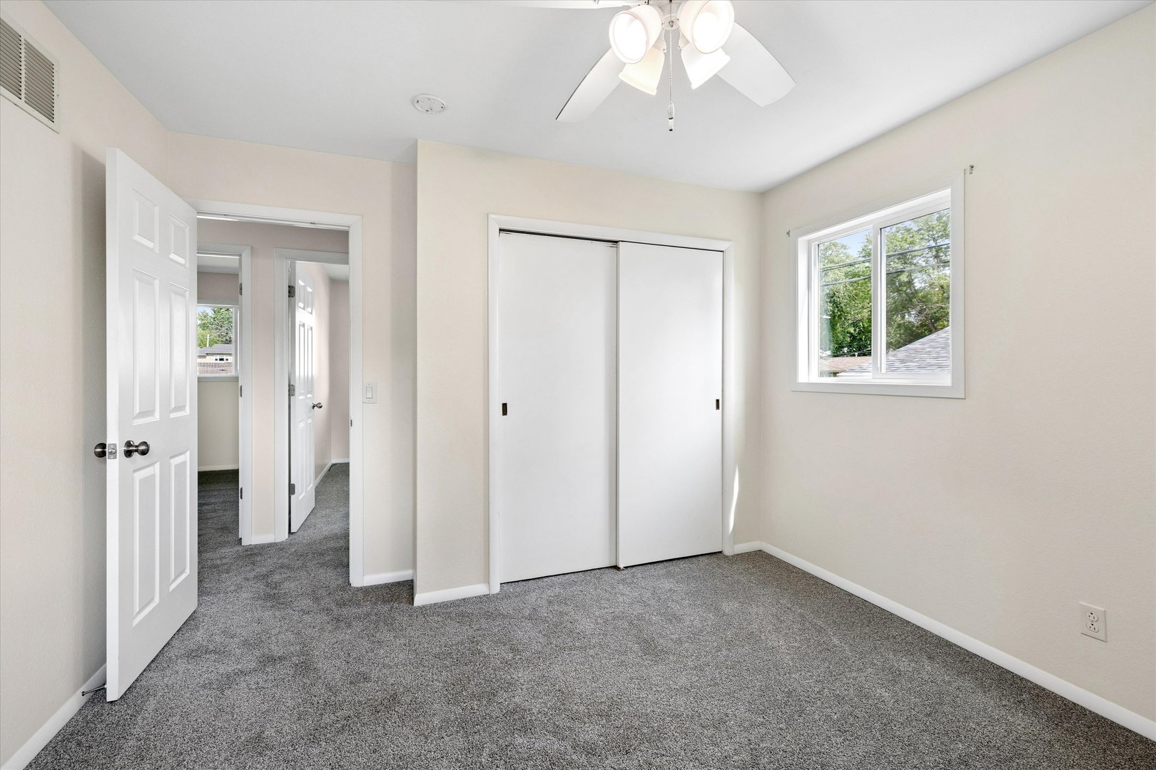 3208 Wakonda Drive Property Photo 9