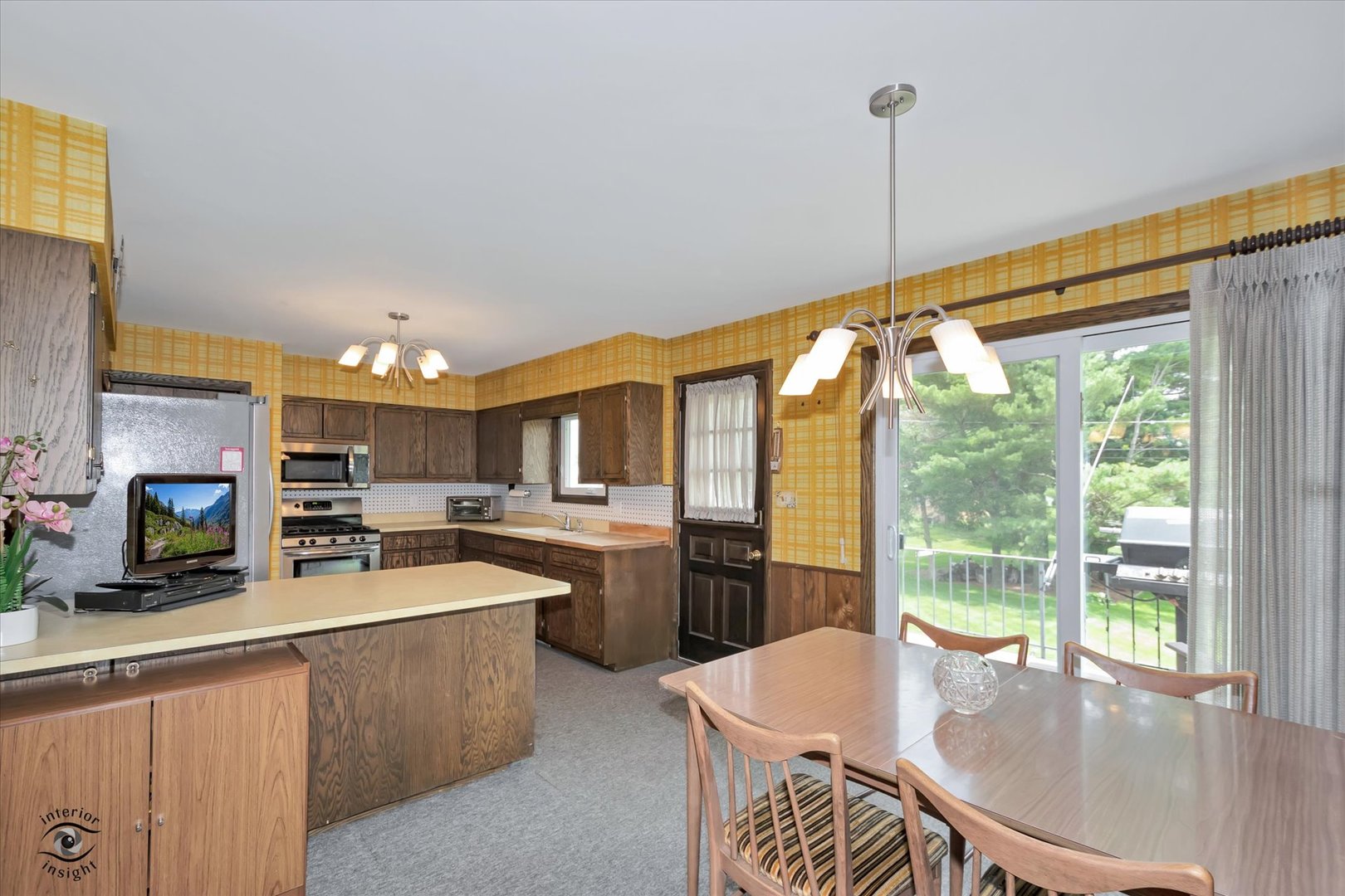 713 Oak Park Avenue Property Photo 12