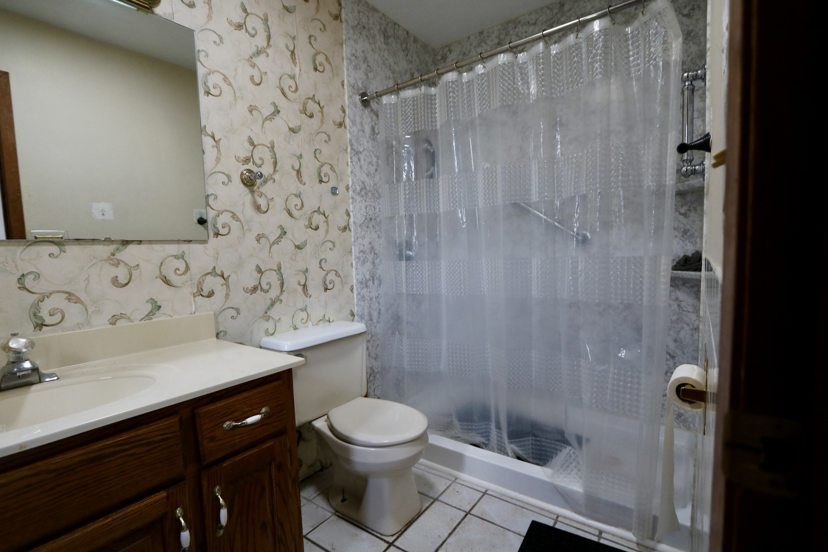 6300 Weathervane Lane Property Photo 12