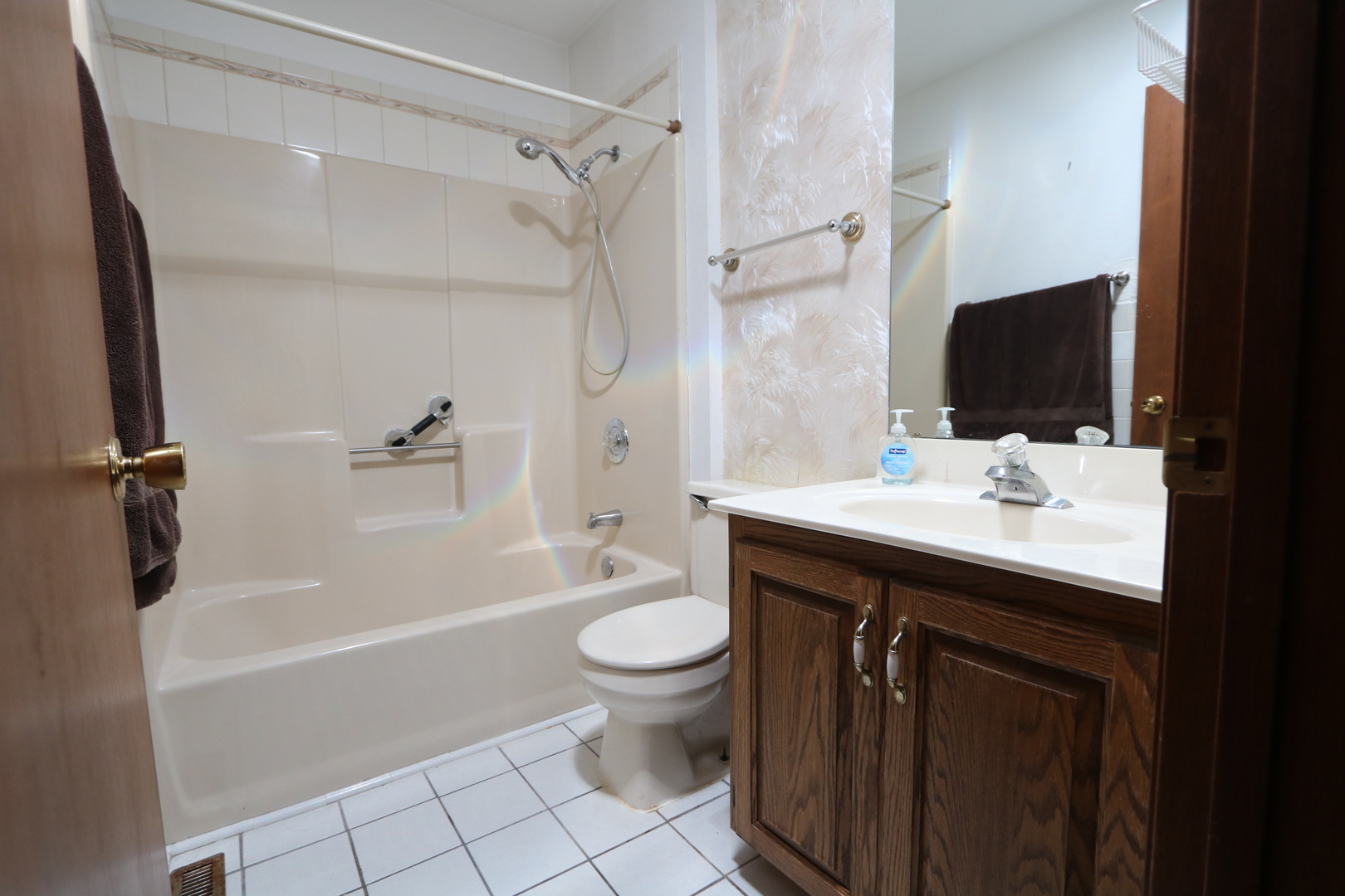 6300 Weathervane Lane Property Photo 16