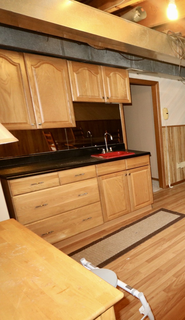 6300 Weathervane Lane Property Photo 19